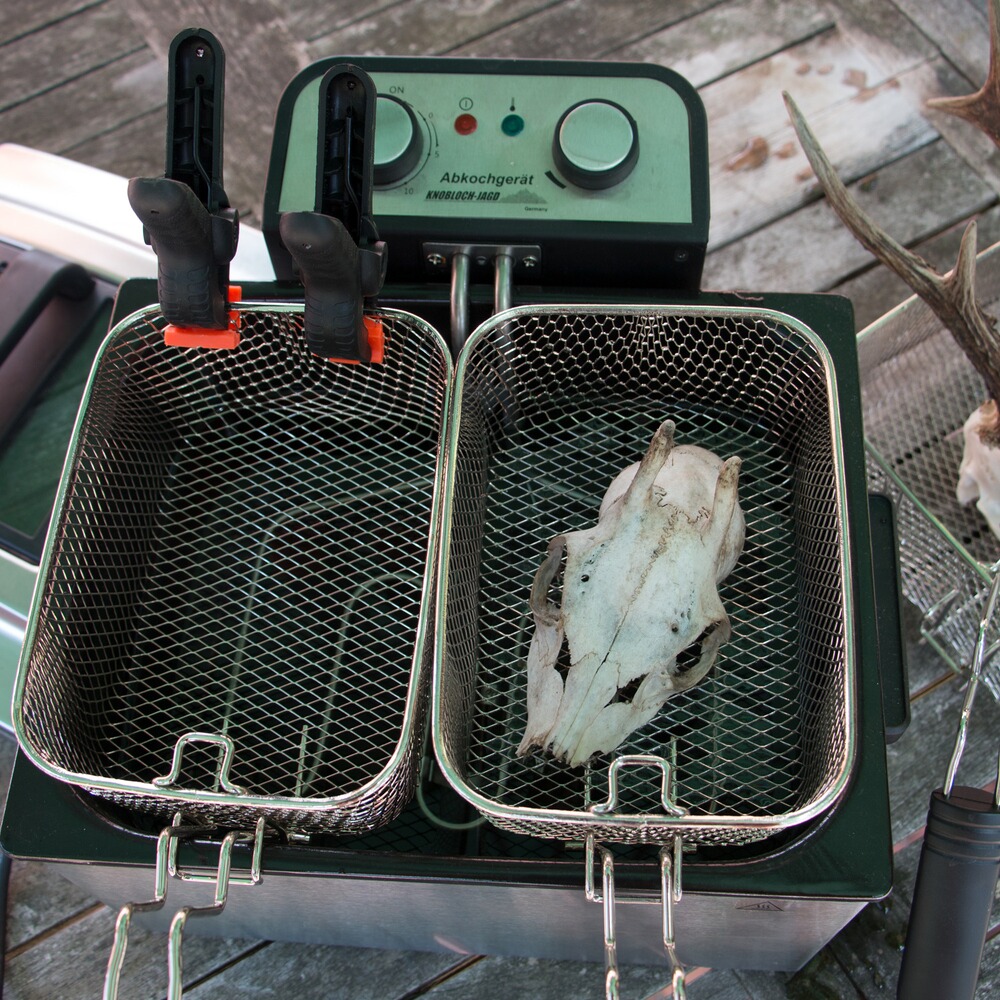 Dispositif pour faire bouillir les trophées, Knobloch