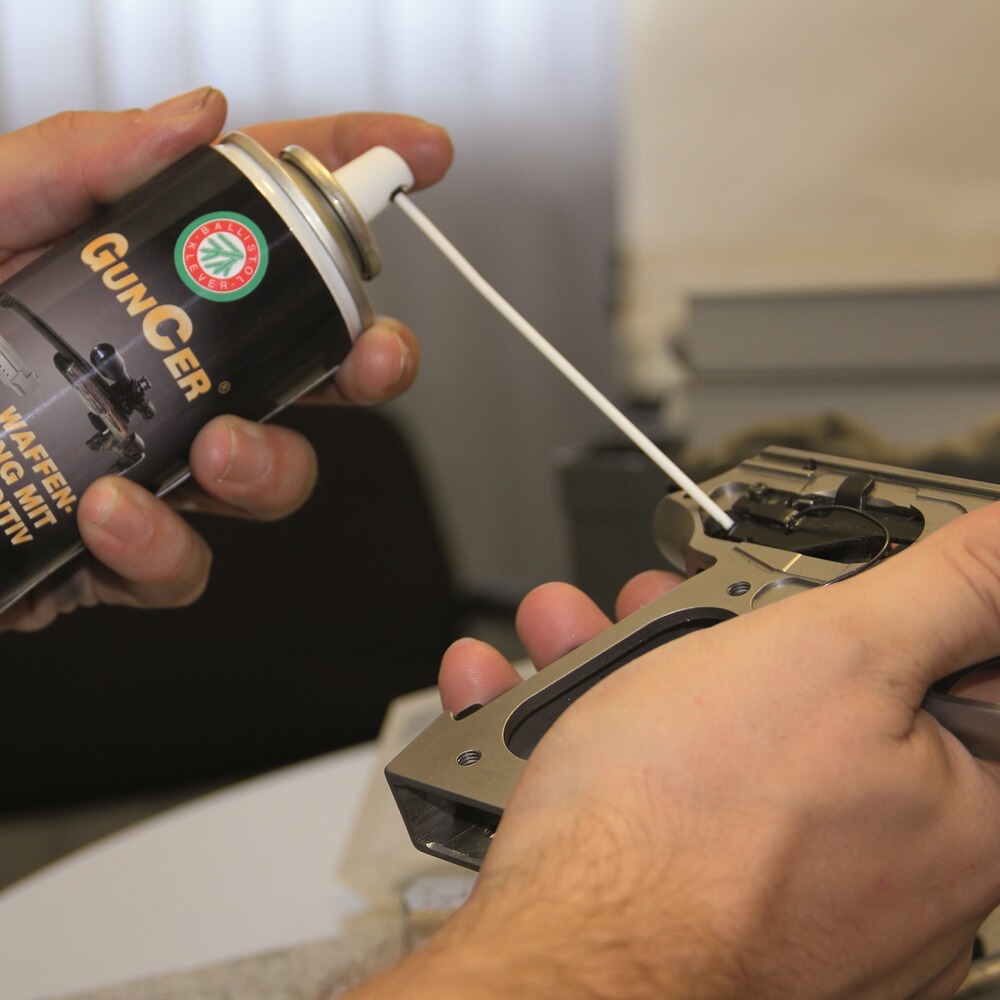 Huile pour arme GunCer, BALLISTOL