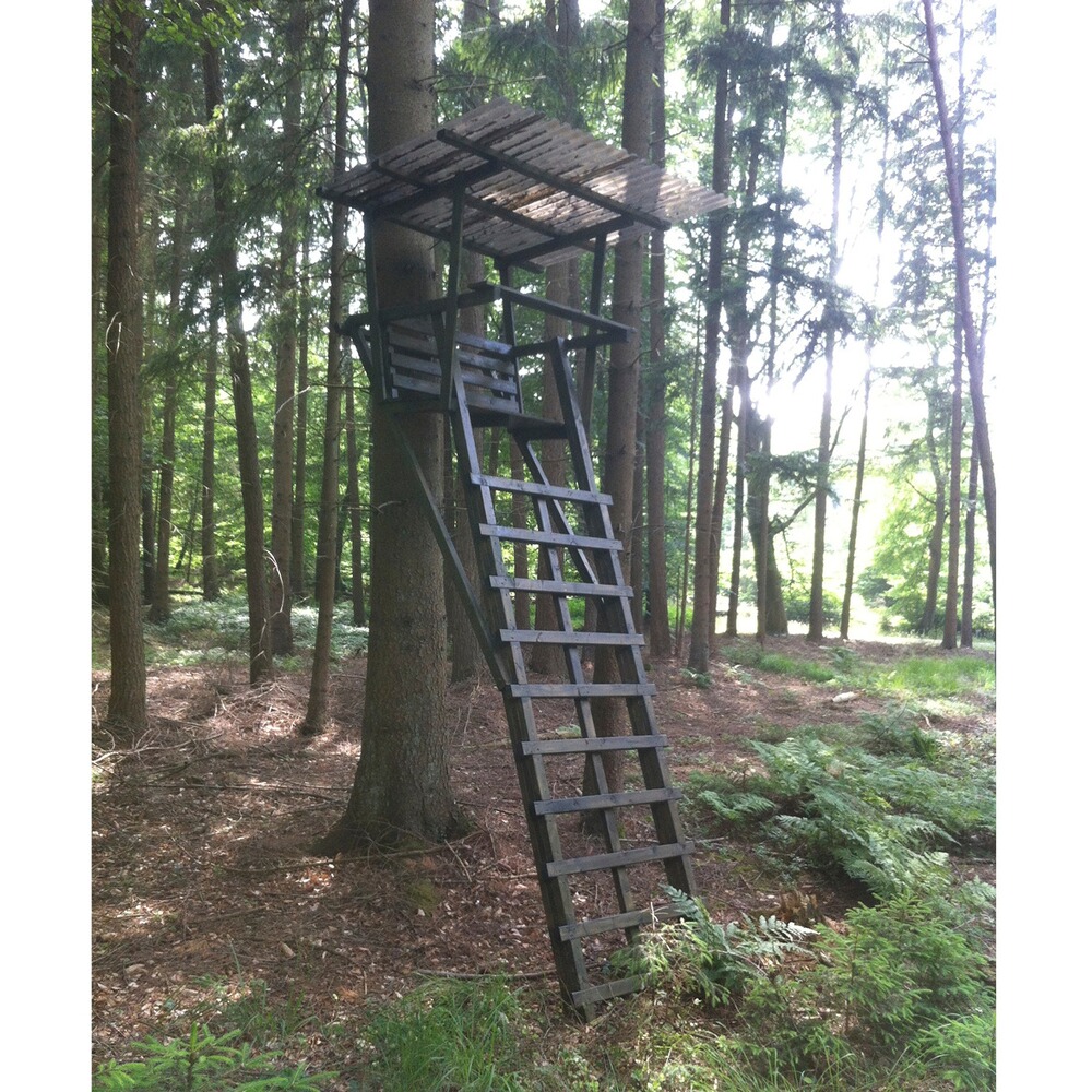 Siège échelle d'affût avec toit
