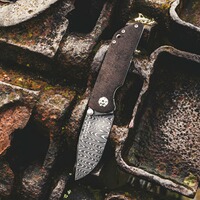 Couteau de poche M4 Sherman Damas, Böcker