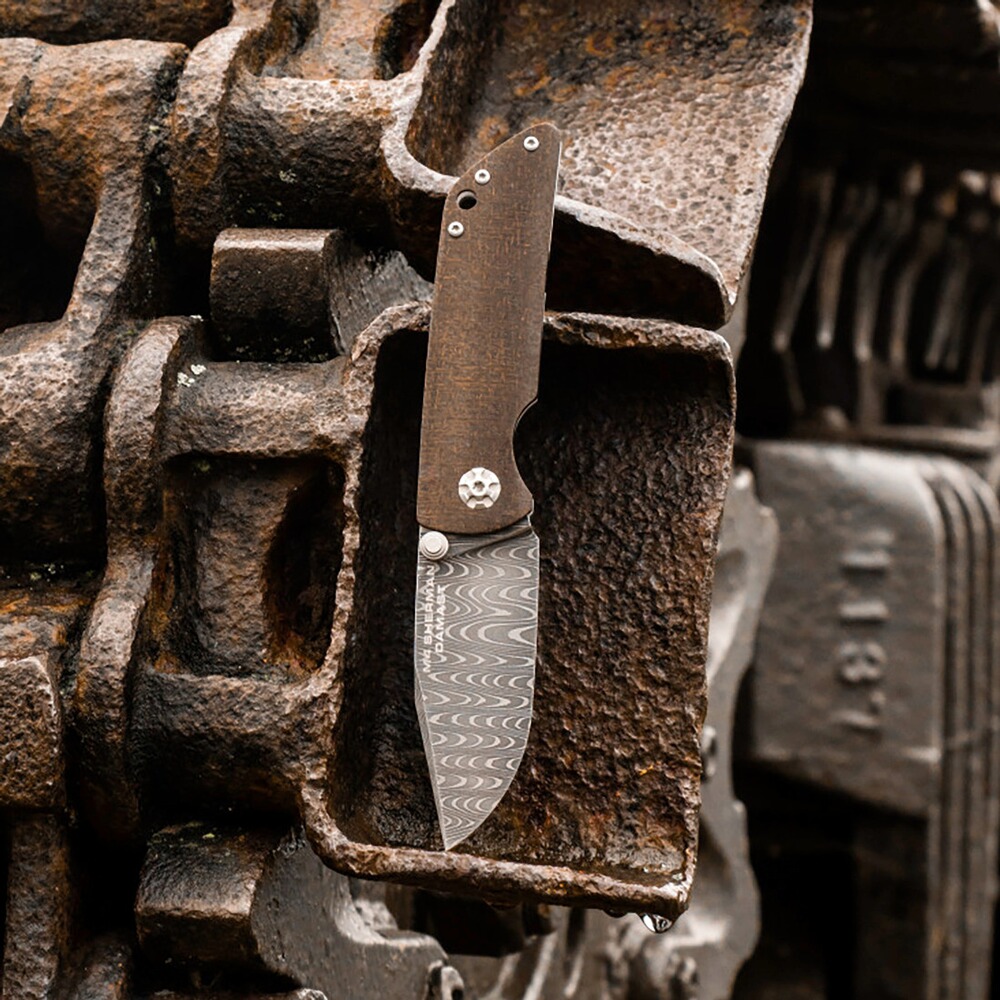 Couteau de poche M4 Sherman Damas, Böcker