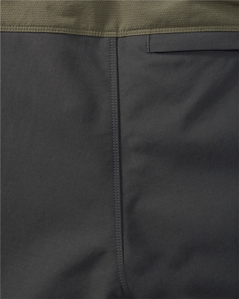 Pantalon Paläarktis , Merkel Gear