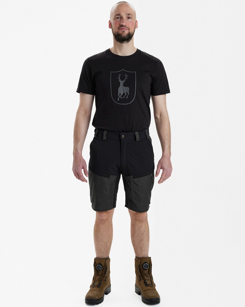 Short Strike, Deerhunter