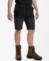 Short Strike, Deerhunter