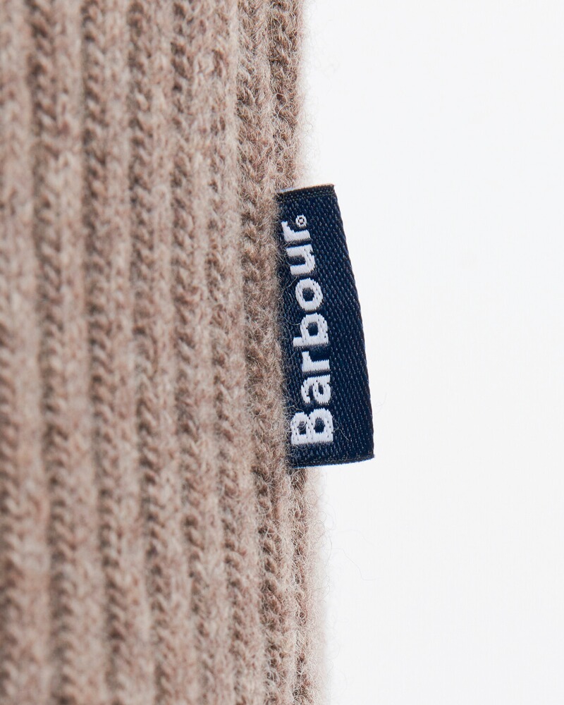Pull Holden, Barbour