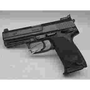 Pistolet Heckler <(>&<)> Koch USP Calibre 9mmLe pistolet d'occasion Heckler, Heckler & Koch